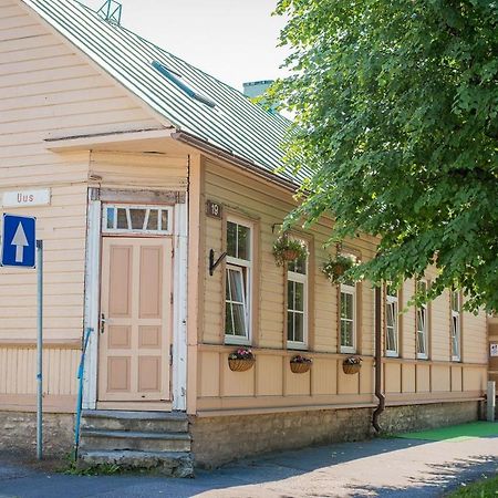 Posti 19 Apartment Haapsalu Eksteriør bilde